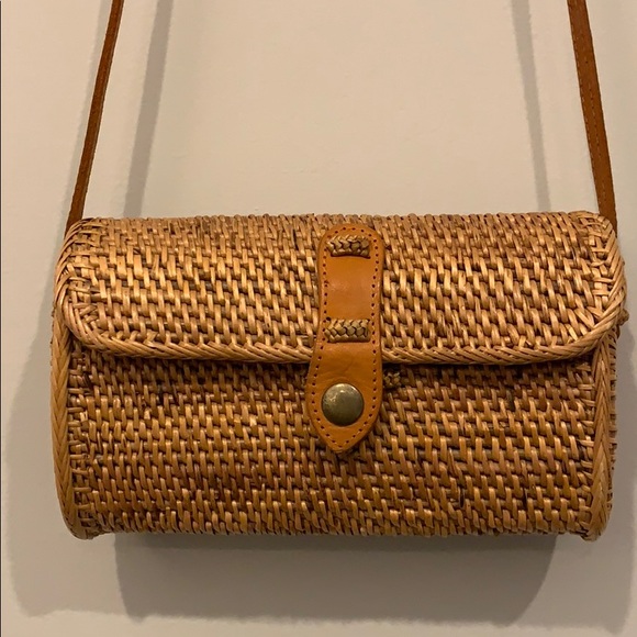 Street level woven bag Clearance